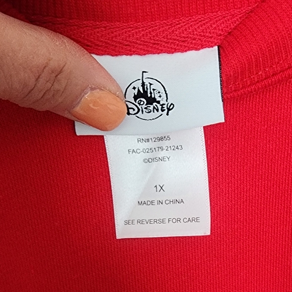 NWOT Disney Minnie Mouse Sweatshirt, Adult 1X, red, iridescent - Picture 5 of 9